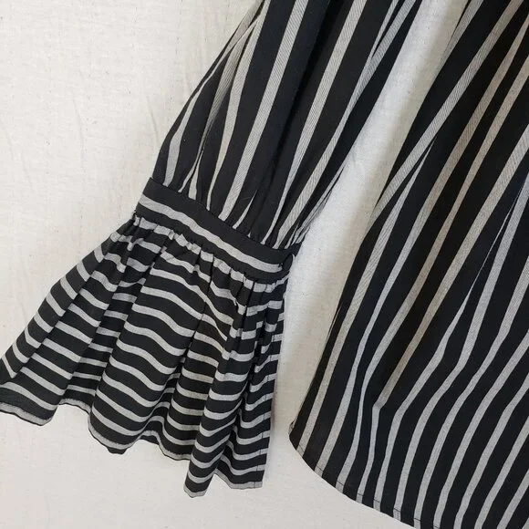 L'Academie The Felix Blouse Striped Bell Cuffs Victorian Modern size S Goth Boho - Picture 13 of 14
